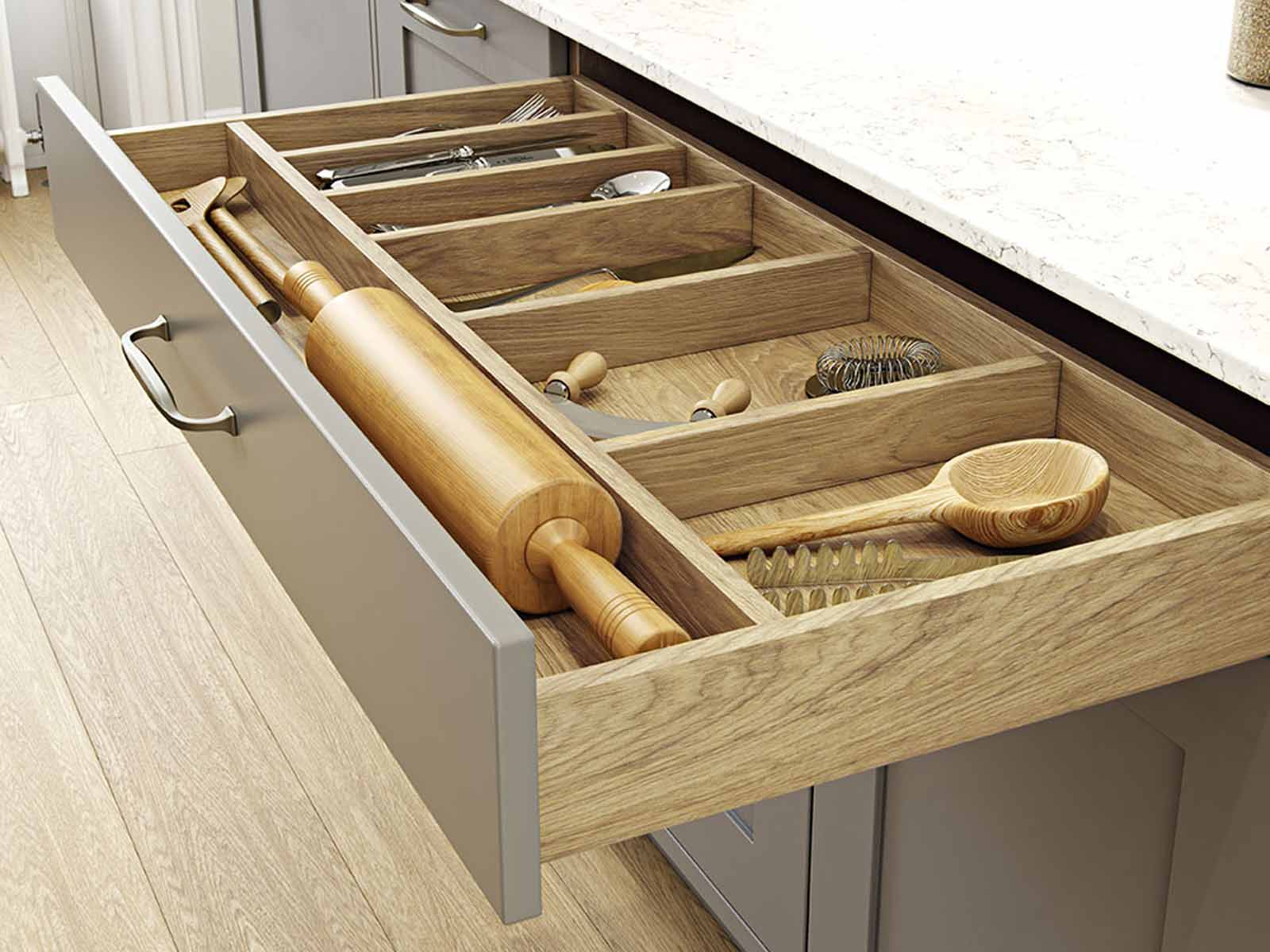 Wood kitchen drawer with cutlery drawer organiser in light strong oak