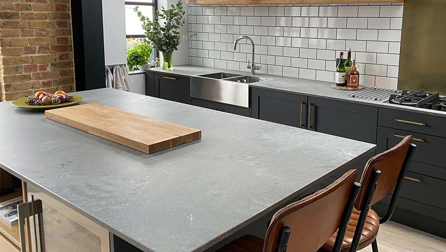 Dark kitchen worktops in a dark shaker kitchen