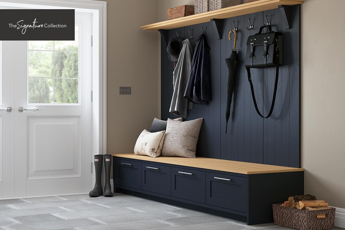 Luxury kitchen storage - Boot Room in Oxford Blue and Portland Oak.