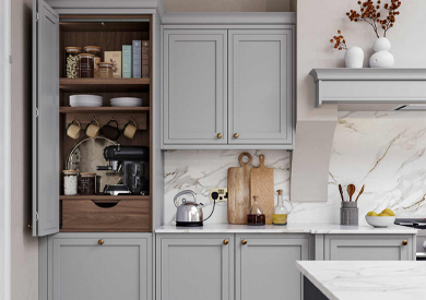 A high-end traditional kitchen with in-frame luxury traditional kitchen doors