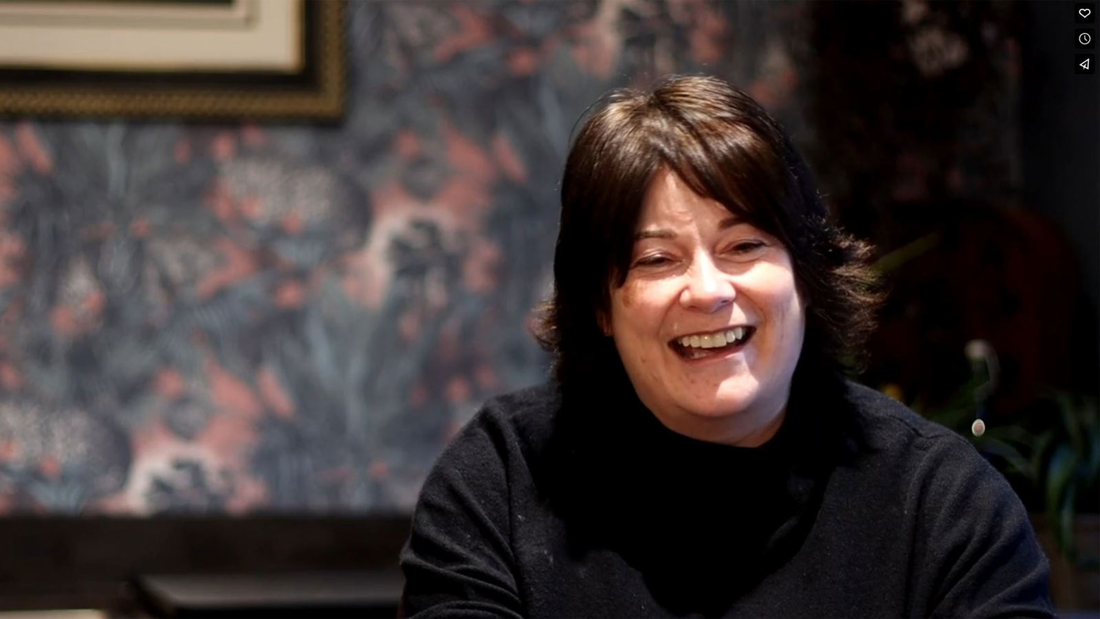 A customer testimonial video for a kitsch kitchen by Sigma 3 Kitchens