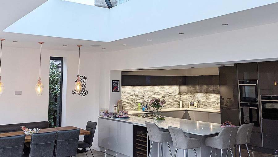Modern kitchen extension in Cardiff