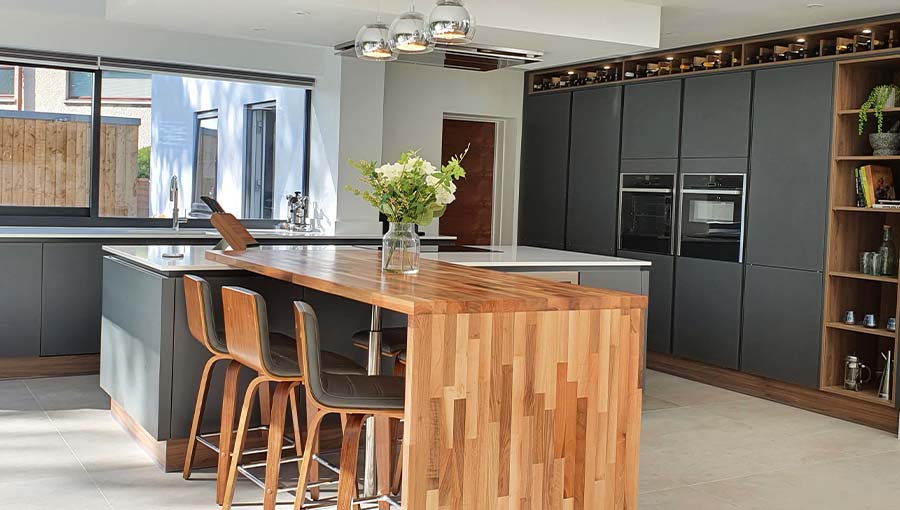 Modern open plan kitchen in Cardiff