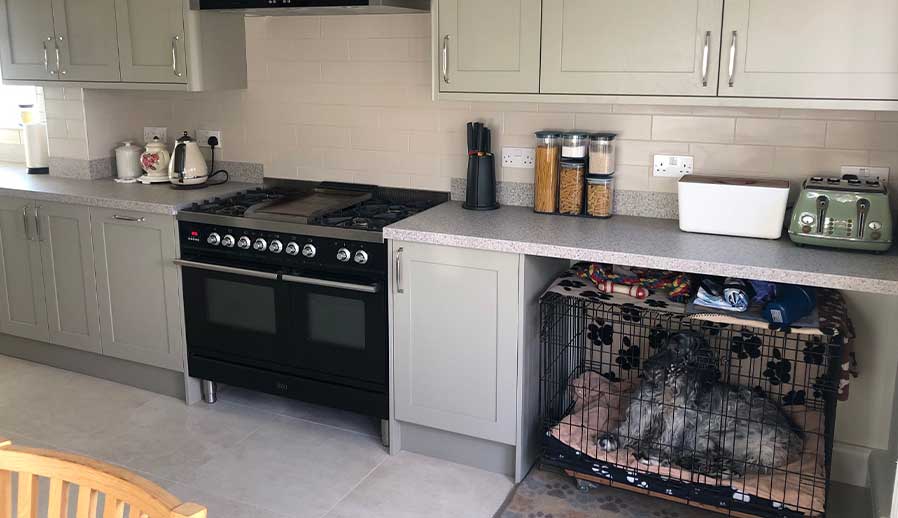 Shaker kitchen in Cardiff with dog bed area