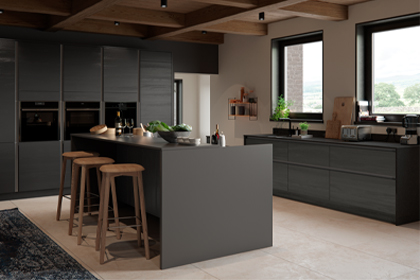 Black H-Line Larna kitchen