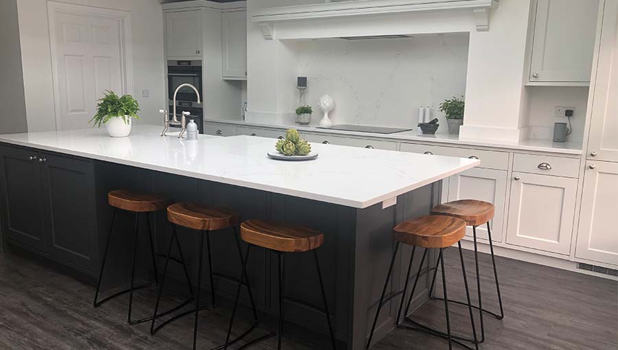 Two tone classic kitchen with kitchen island