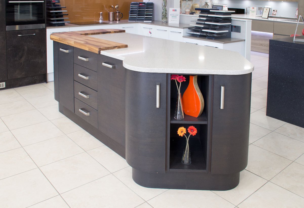 Centro Hacienda Black Island Kitchen Display