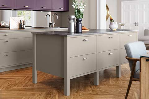 Hampton - Smooth Painted Modern Kitchen