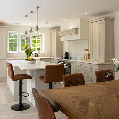 A beige kitchen designed by Sigma 3